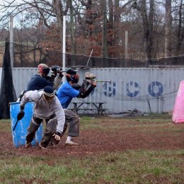 Men playing paintball with a kingman spyder stormer.