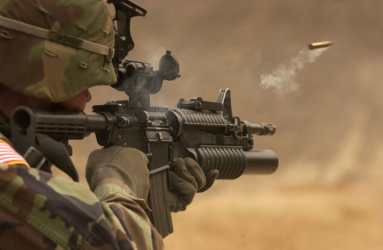 soldier with submachine gun rifle